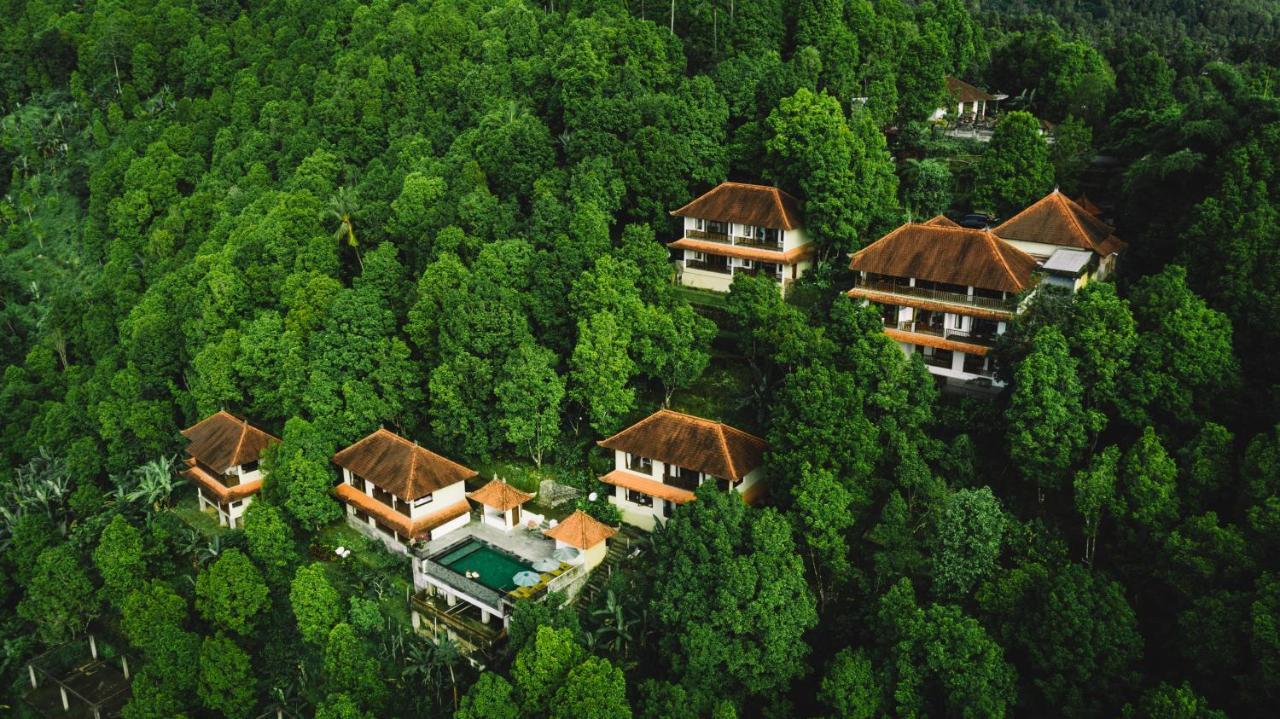 Munduk Sari Resort Exterior photo